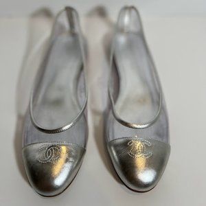 CHANEL Ballerina Silver PVC Flats Size 40